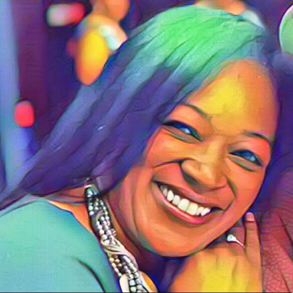 Meet your Posher, Bridgey - Picture 1 of 1